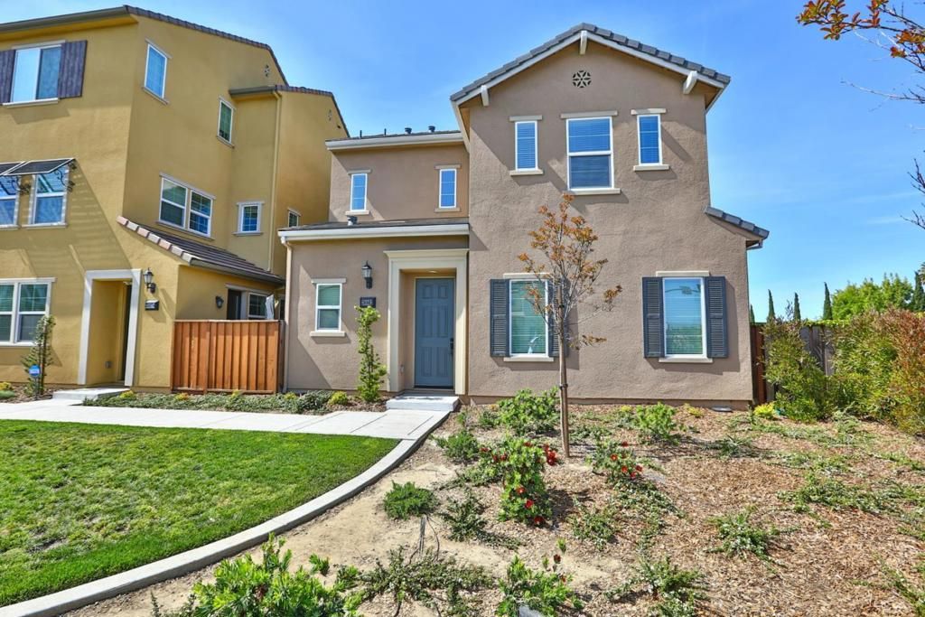 listing image 130721150991718218551