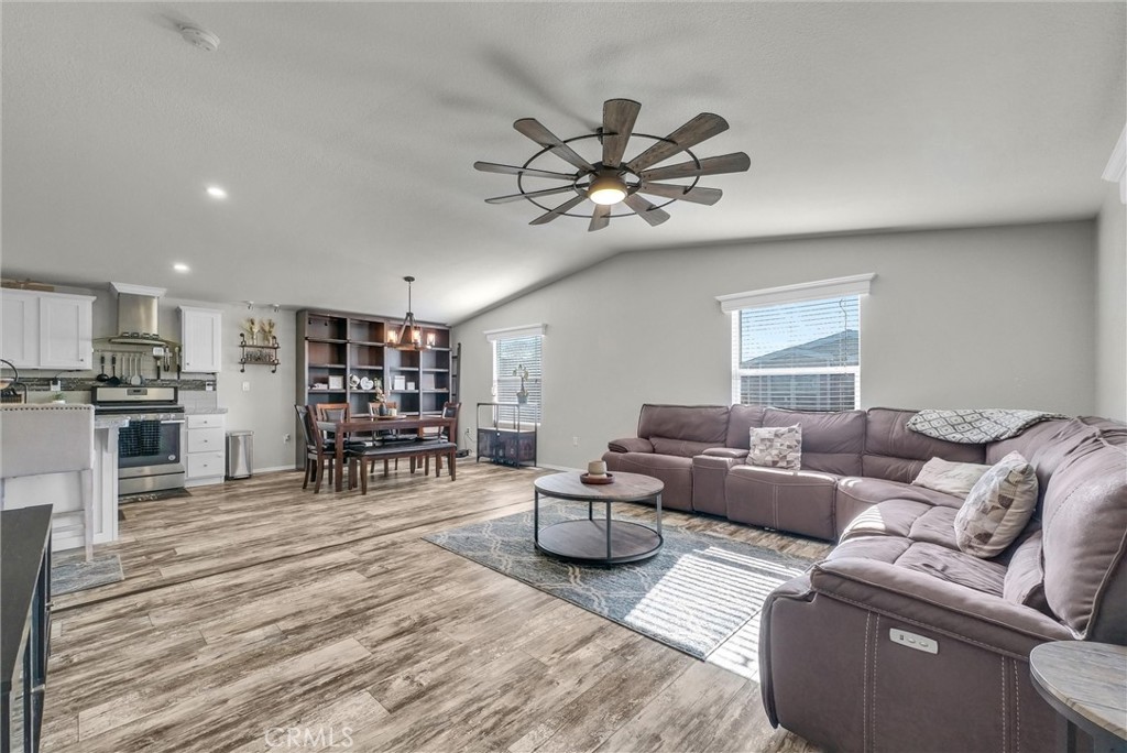 2755 Arrow Highway 97