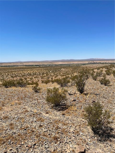 15510 Oleander Street Adelanto CA 92301