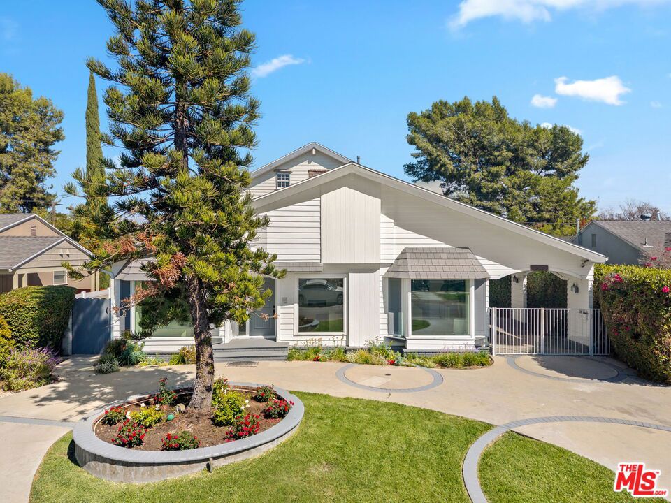 4640 Laurelgrove Avenue