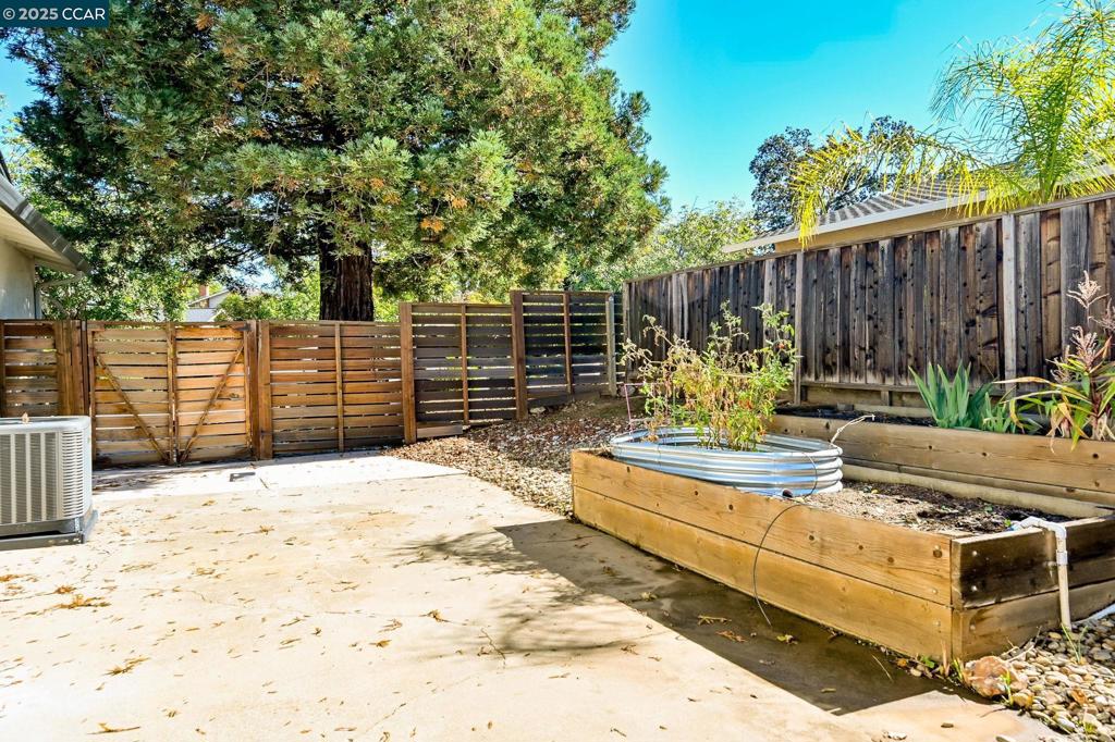 JEFFREY RANCH - Residential