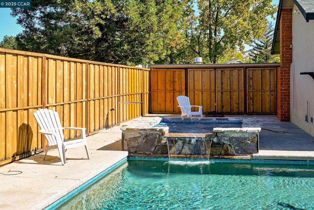 JEFFREY RANCH - Residential