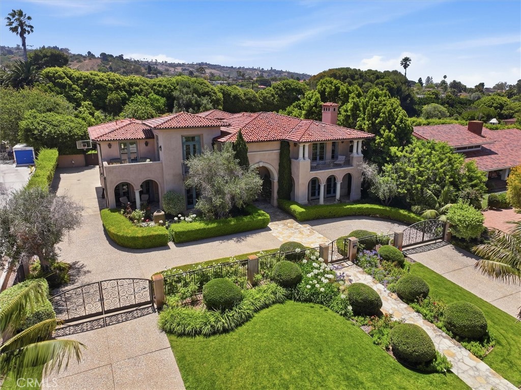 1824 Paseo Del Mar