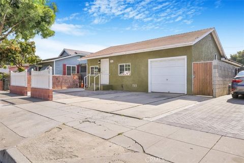 5910 Brayton Avenue Long Beach CA 90805