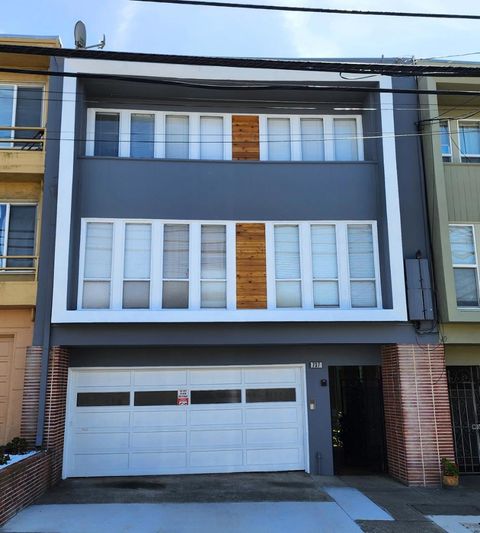 Photo of 737 Hillside Boulevard, Daly City, CA 94014 (MLS # ML82047318)