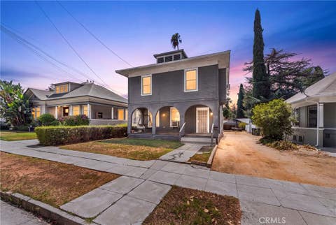 Photo of 108 S Buena Vista St, Redlands, CA 92373 (MLS # IG26174372)