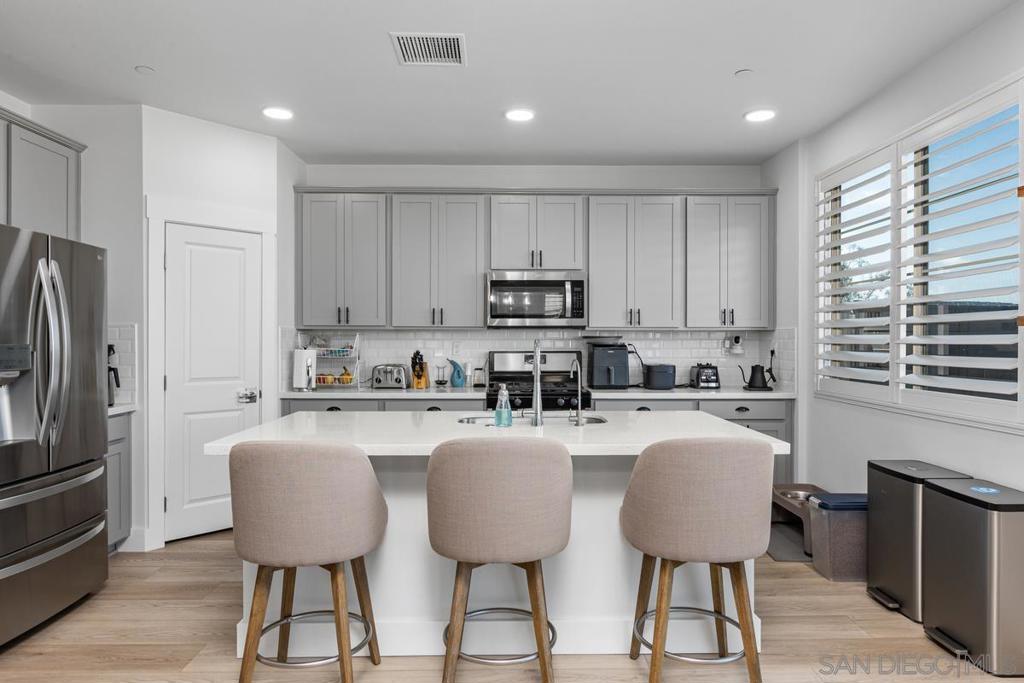 1531 Wildgrove