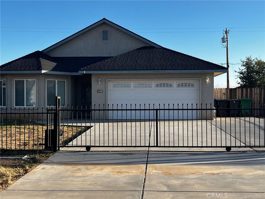 Welcome to this amazing home; This house featuring 3 bedrooms and 2 bathrooms; Spacious living room; Master room with jacuzzi tub and walking closet;Completely remodeled, New painted inside; New wood flooring throughout. Central AC; Auto-security gate access to the garage. Nice back porch for relaxing.  This home is priced to sell. Please come and see it. Good luck!