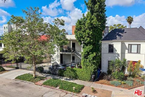 Photo of 705 S Gramercy Place, Los Angeles, CA 90005 (MLS # 26841761)
