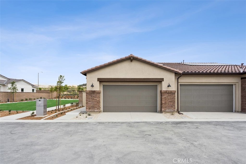 1525 Gavilan Ridge Road
