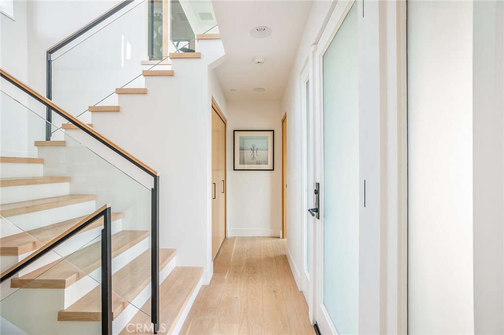 2702 The Strand
