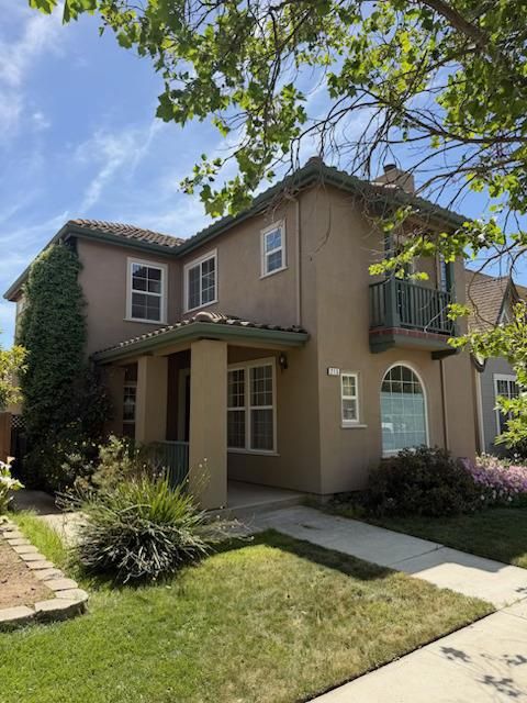 Photo of 215 Beech Avenue, Greenfield, CA 93927 (MLS # ML82046488)