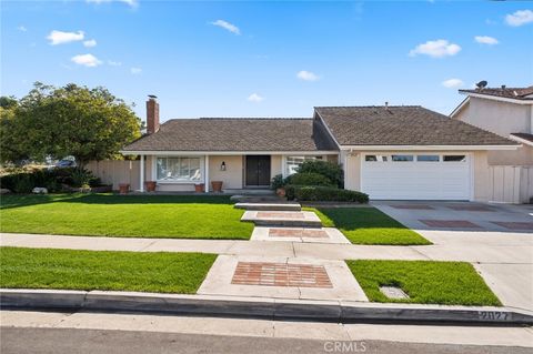 Photo of 2027 Port Ramsgate Place, Newport Beach, CA 92660 (MLS # NP26014791)