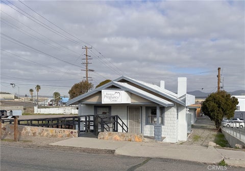Photo of 521 E Williams Street, Barstow, CA 92311 (MLS # HD26010748)