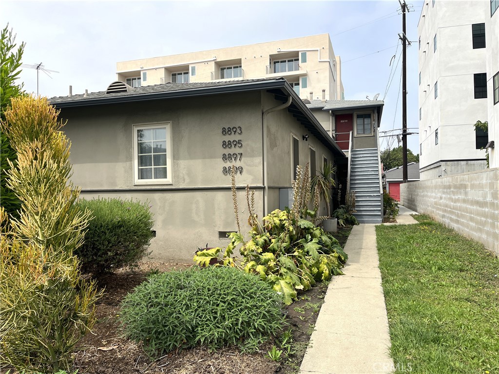 Welcome home to this second story, 1 bedroom, 1 bathroom, fully renovated apartment located in Los Angeles! This freshly painted unit features laminated flooring throughout, and a beautiful kitchen equipped with sleek quartz counter tops, new stainless steel appliances including a refrigerator, stove, microwave, and dishwasher. Laundry on site and 1 detached garage space. Located near LAX, Centinela Hospital Medical Center, San Diego Freeway and more!