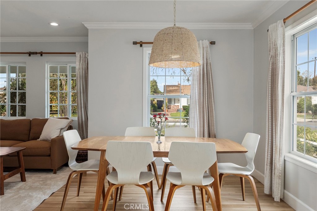 16600 Gilmore Street