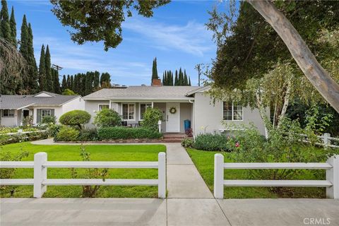 16600 Gilmore Street Lake Balboa CA 91406