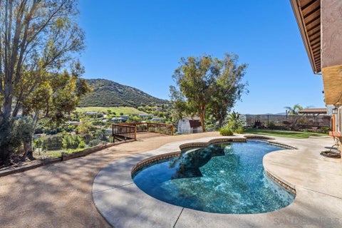 Photo of 14541 Miguel Lane LN, El Cajon, CA 92021 (MLS # 260025840SD)