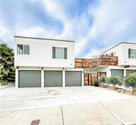 Photo of 208 Avenida Victoria #C, San Clemente, CA 92672 (MLS # OC26059341)