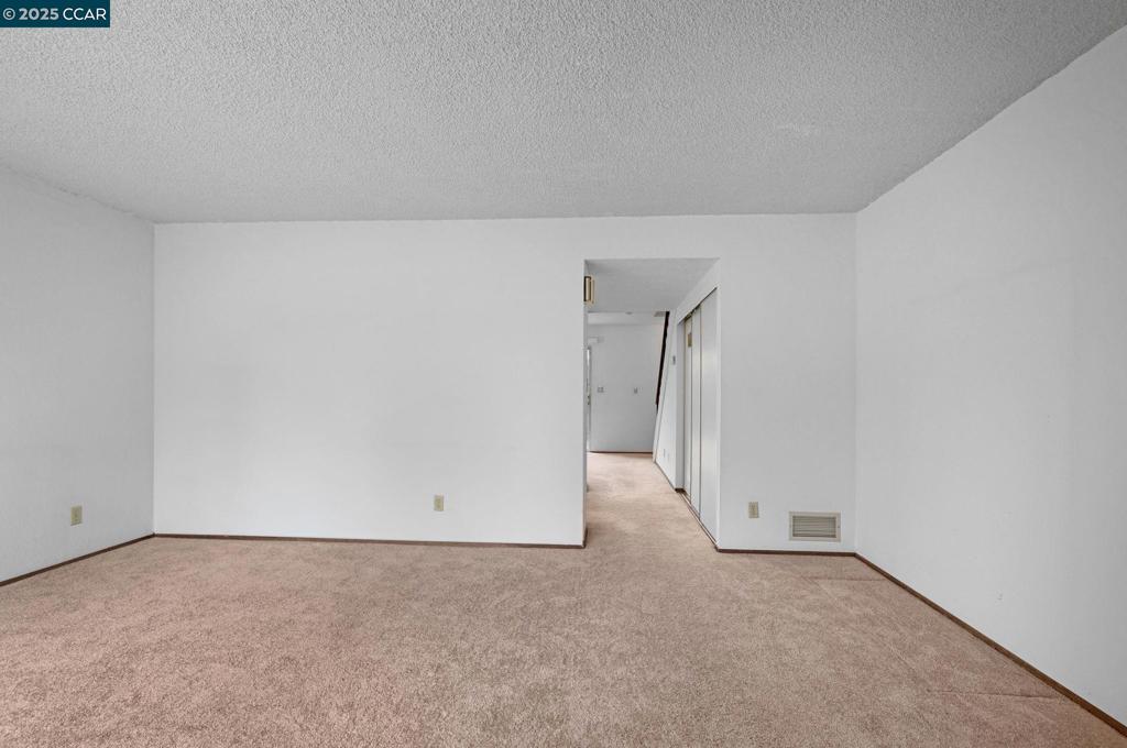 SUNSET PARK - Residential