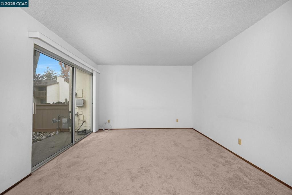 SUNSET PARK - Residential