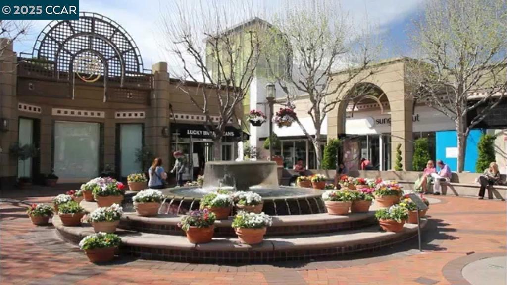 SUNSET PARK - Residential