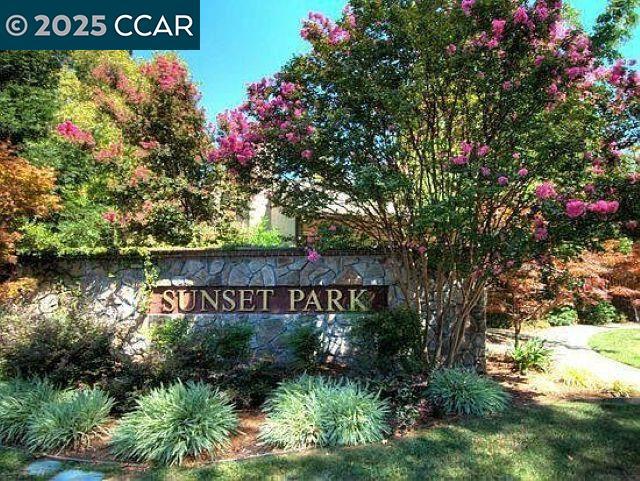 SUNSET PARK - Residential
