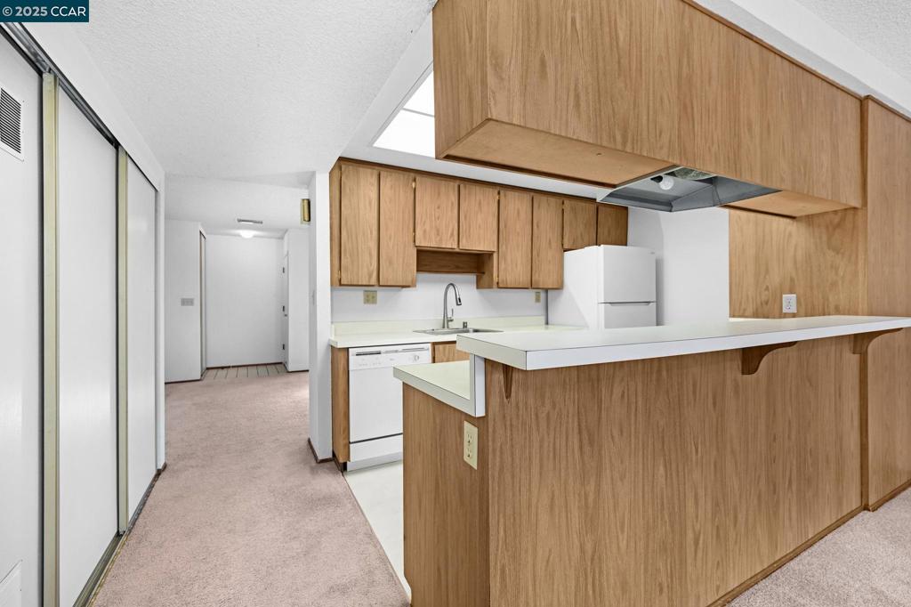 SUNSET PARK - Residential