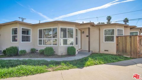 Photo of 10422 El Rancho Drive, Whittier, CA 90606 (MLS # 26659267)