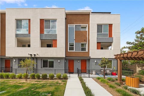 Photo of 1816 E 1st #440, Santa Ana, CA 92705 (MLS # TR26176430)