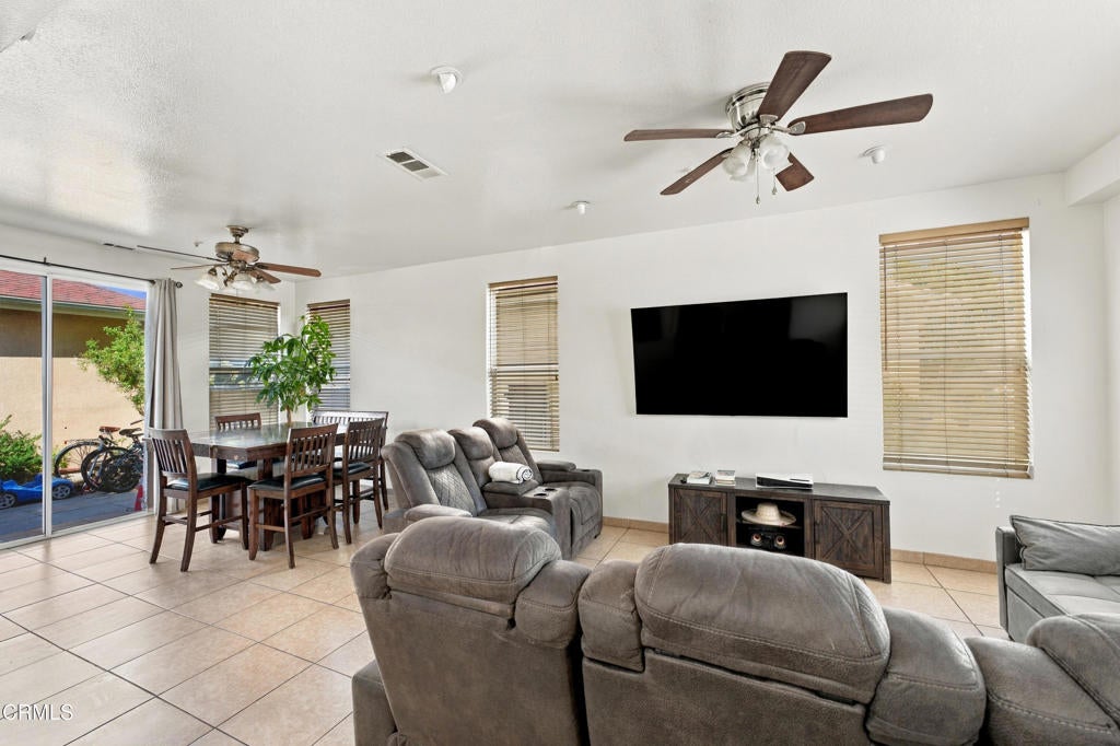 743 Paseo Ortega