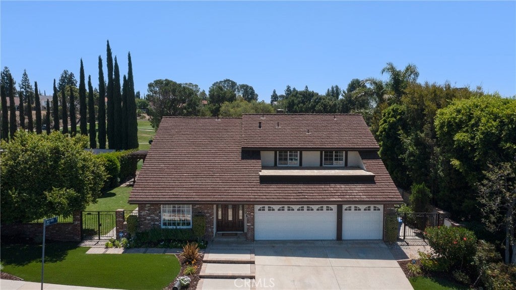11496 Twin Hills