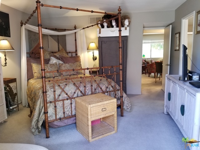 Desert Palm Villas - Residential