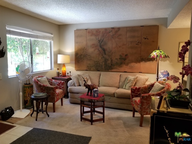 Desert Palm Villas - Residential