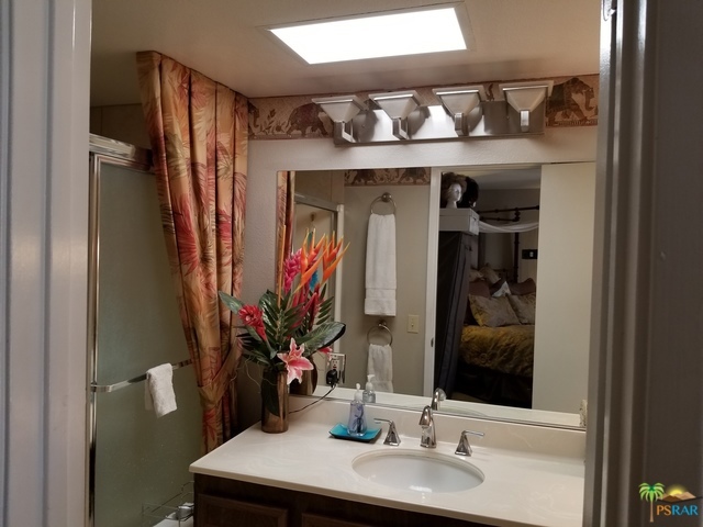 Desert Palm Villas - Residential