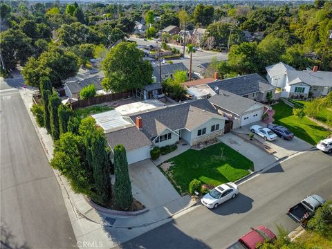 24341 Shadeland Drive Newhall CA 91321