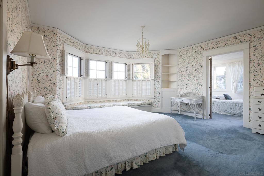 Coronado Village - Residential