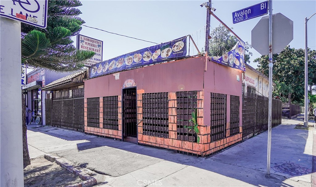 Discover a prime mixed-use property in Los Angeles featuring both an established restaurant and a residential unit. Perfectly positioned on Avalon with heavy traffic exposure, this property offers exceptional visibility and consistent income potential. The restaurant has been a staple in the community for decades, generating reliable monthly revenue and providing the opportunity to either continue operating a proven business or lease to a new tenant. Behind the restaurant sits a convenient residential unit, ideal for an on-site owner or as an additional source of rental income. Surrounded by businesses and established neighborhoods, the location ensures maximum exposure and strong long-term appreciation. With immediate cash flow and substantial upside potential, this property is a rare opportunity for both investors and owner-users looking to secure a foothold in one of Los Angeles’s most dynamic markets.