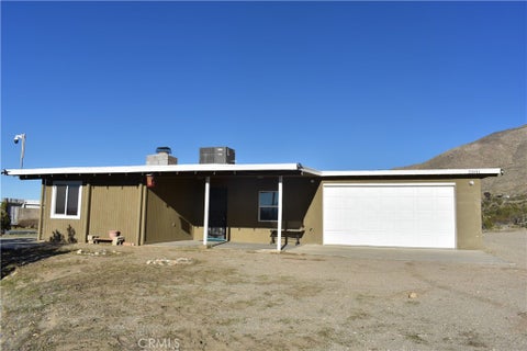 Photo of 20511 Memory Ln, Apple Valley, CA 92308 (MLS # PW26162795)