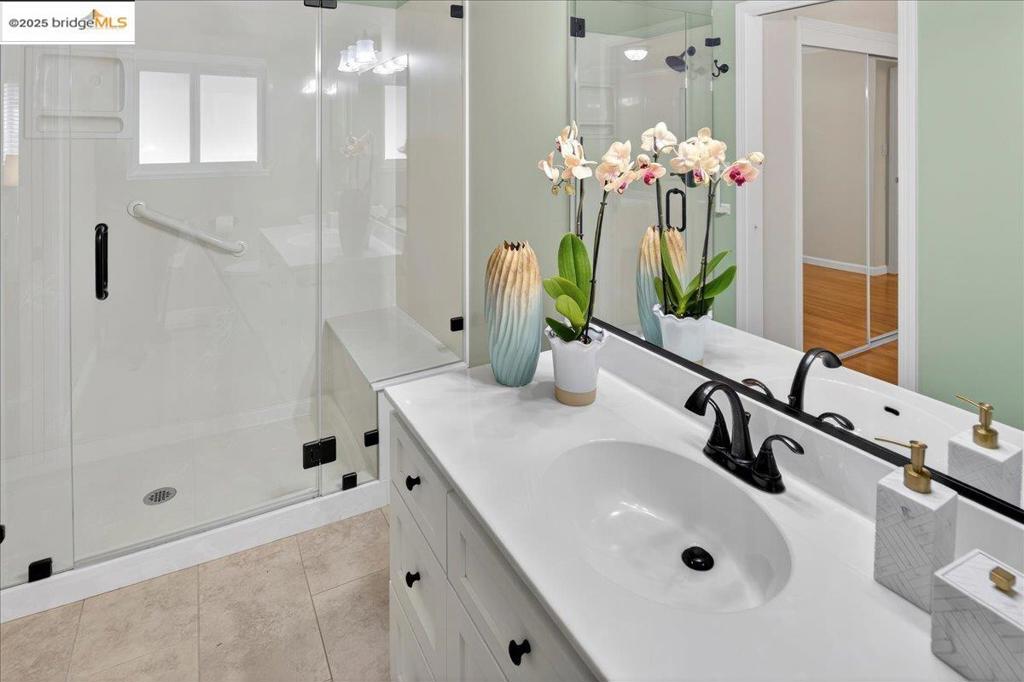 UPPER VALLEY - Residential