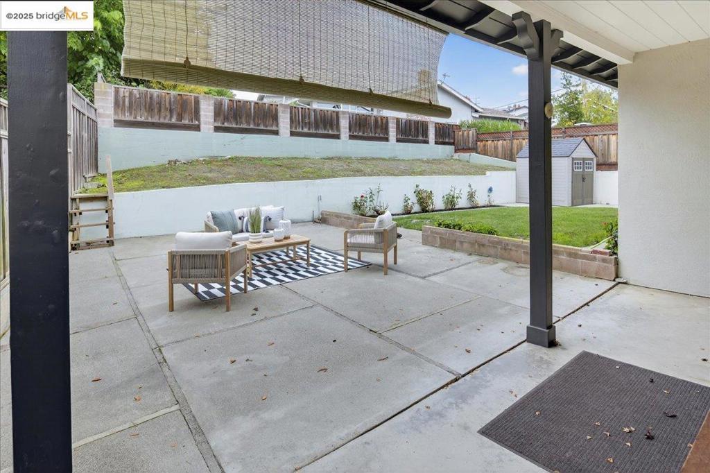 UPPER VALLEY - Residential