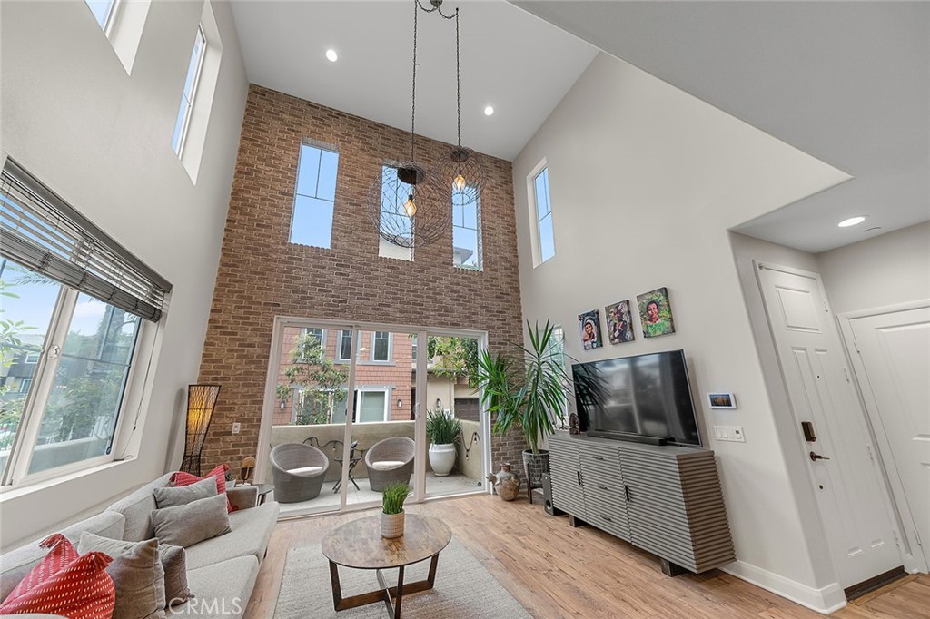 7423 Solstice Place