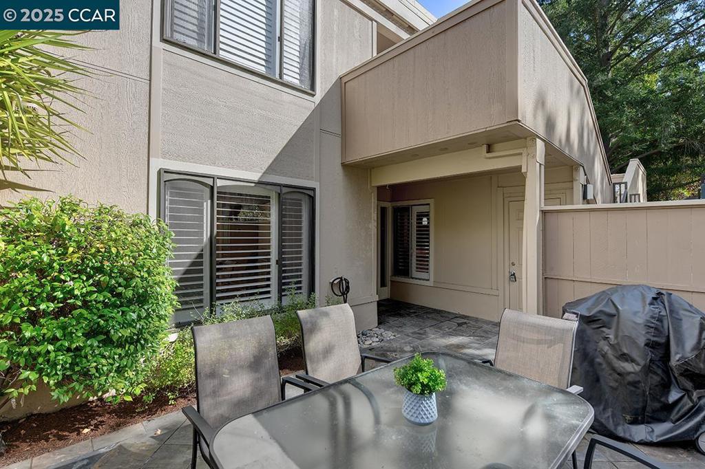 ROSSMOOR - Residential