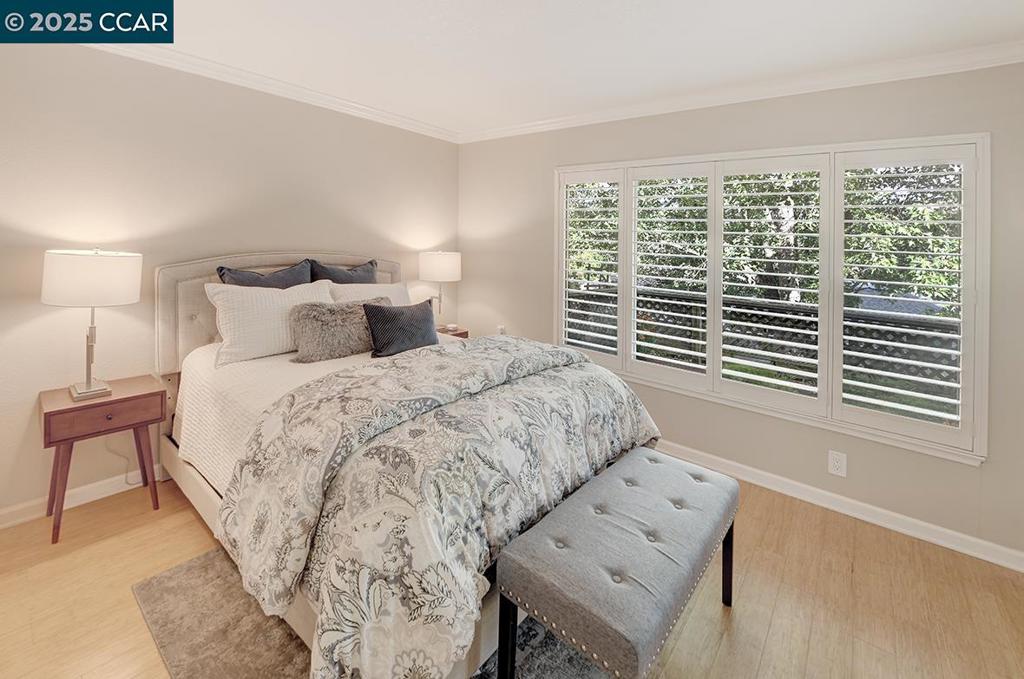ROSSMOOR - Residential