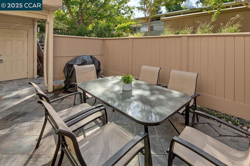 ROSSMOOR - Residential