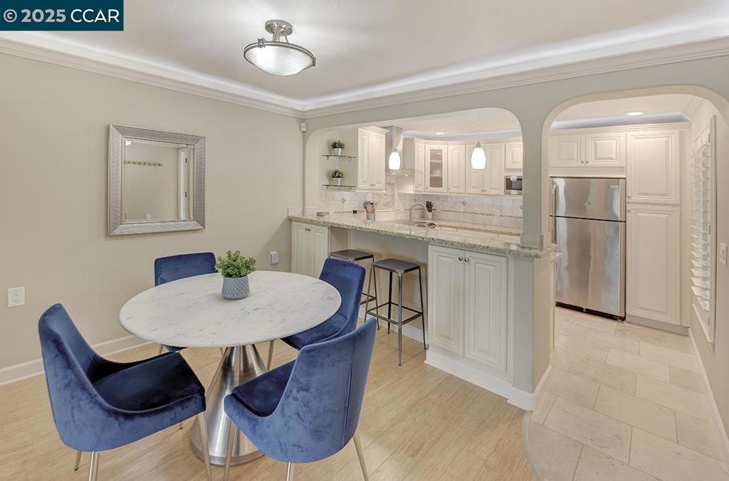 ROSSMOOR - Residential