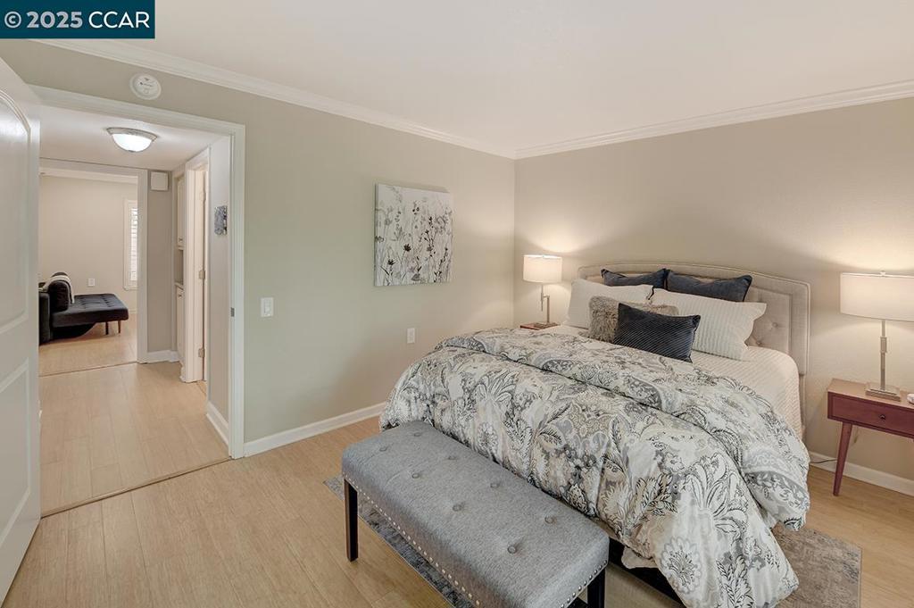 ROSSMOOR - Residential