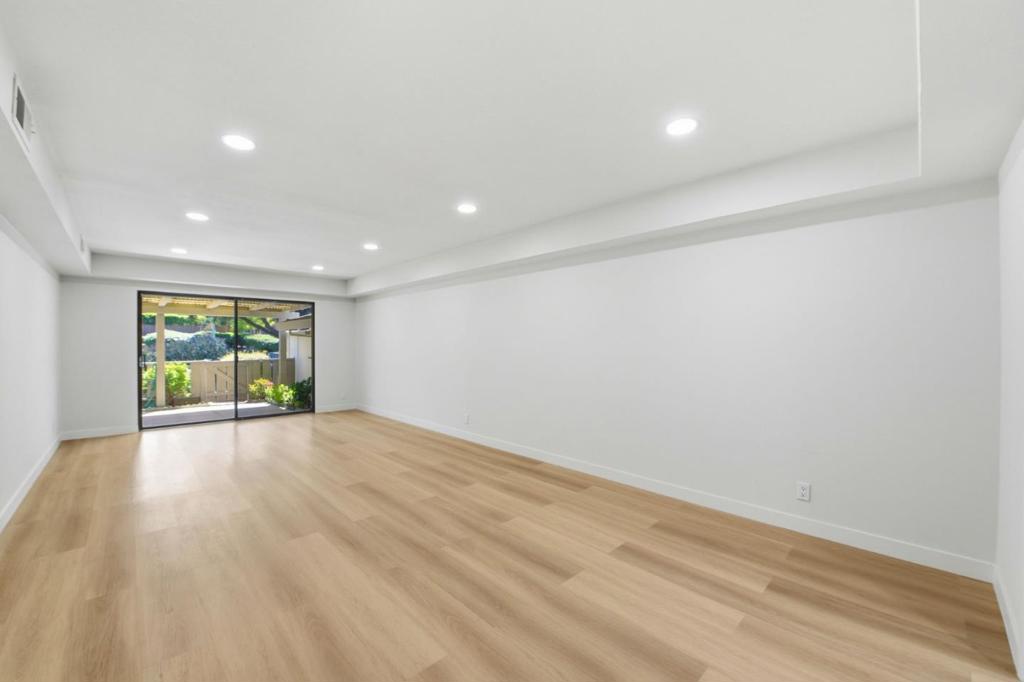 5555 Cribari Circle