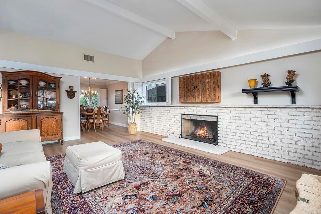 7356 CASPER DR