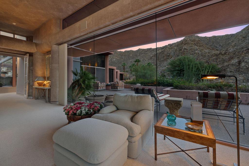 Vintage Country Club - Residential